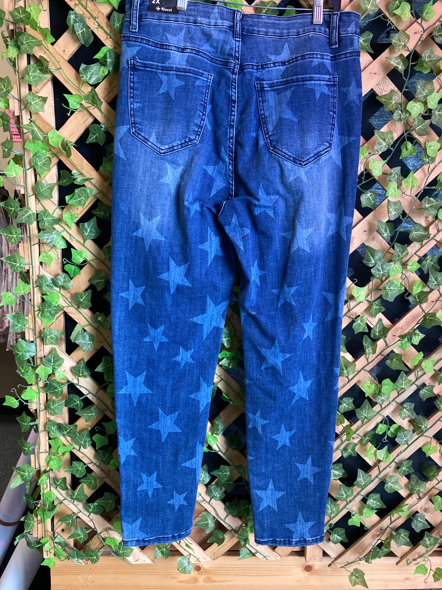 Vocal Faded Star Print Jeans
