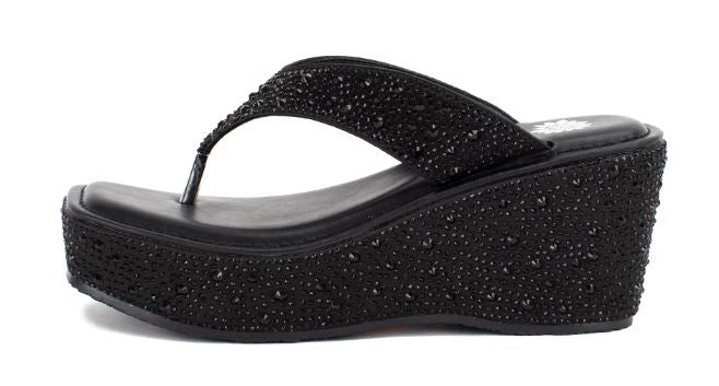 YellowBox Telvi Black Sandals