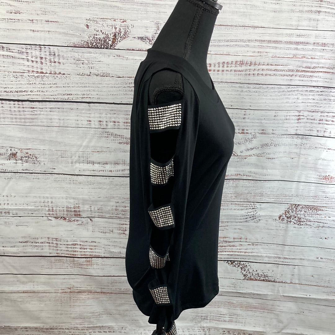 Vocal Stone Cut Out Long Sleeve Top