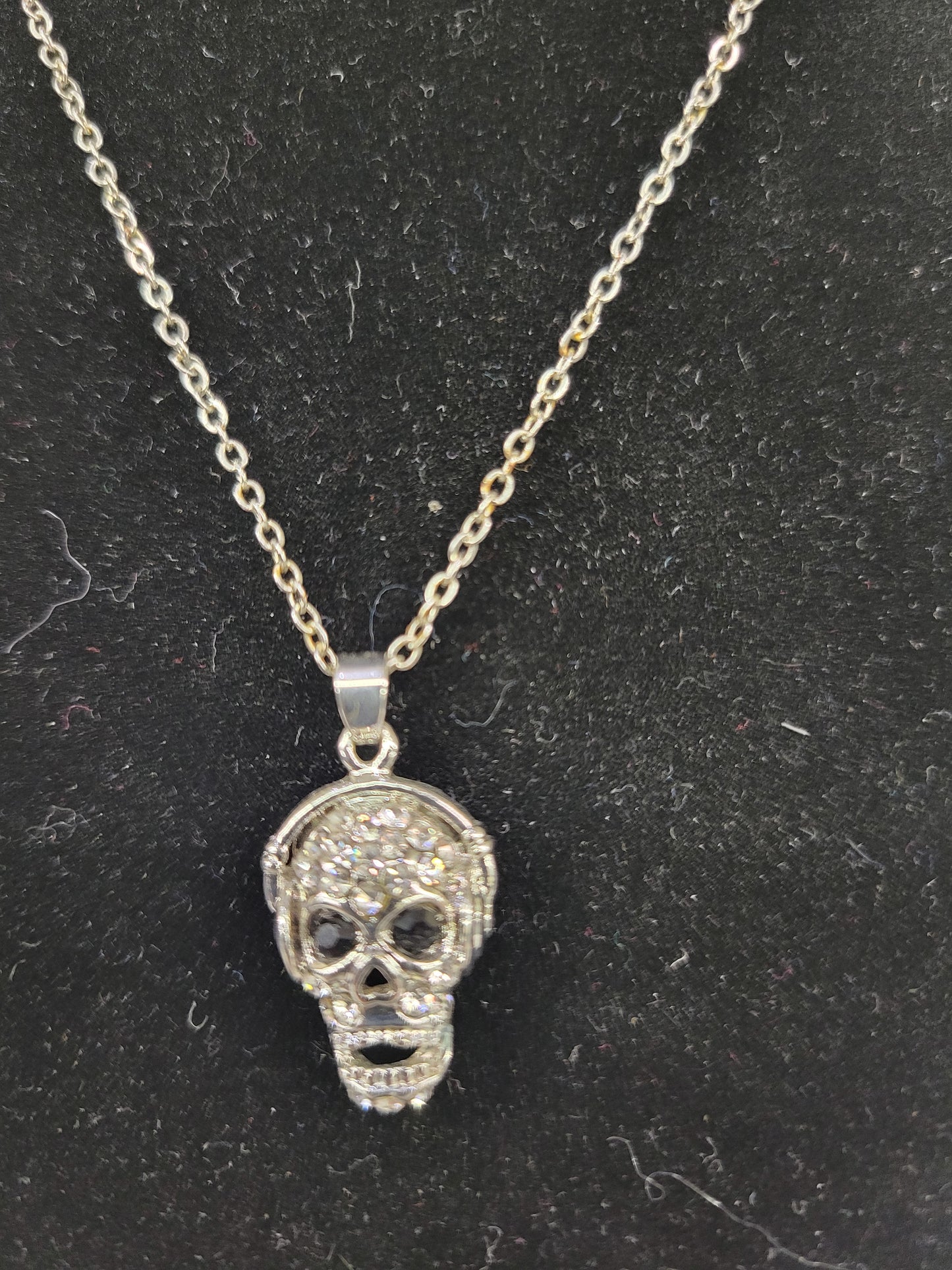 Skull Wearing Headphones Necklace