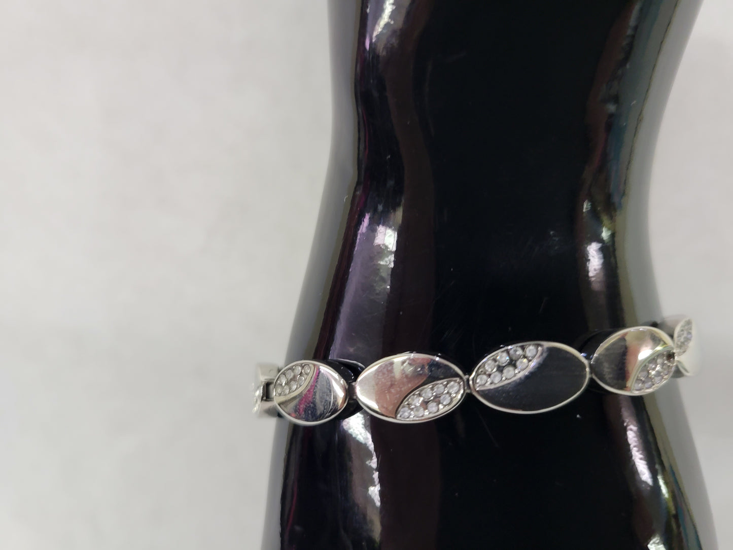 Silver Oval Design Bracelet With Rhinestone Accents