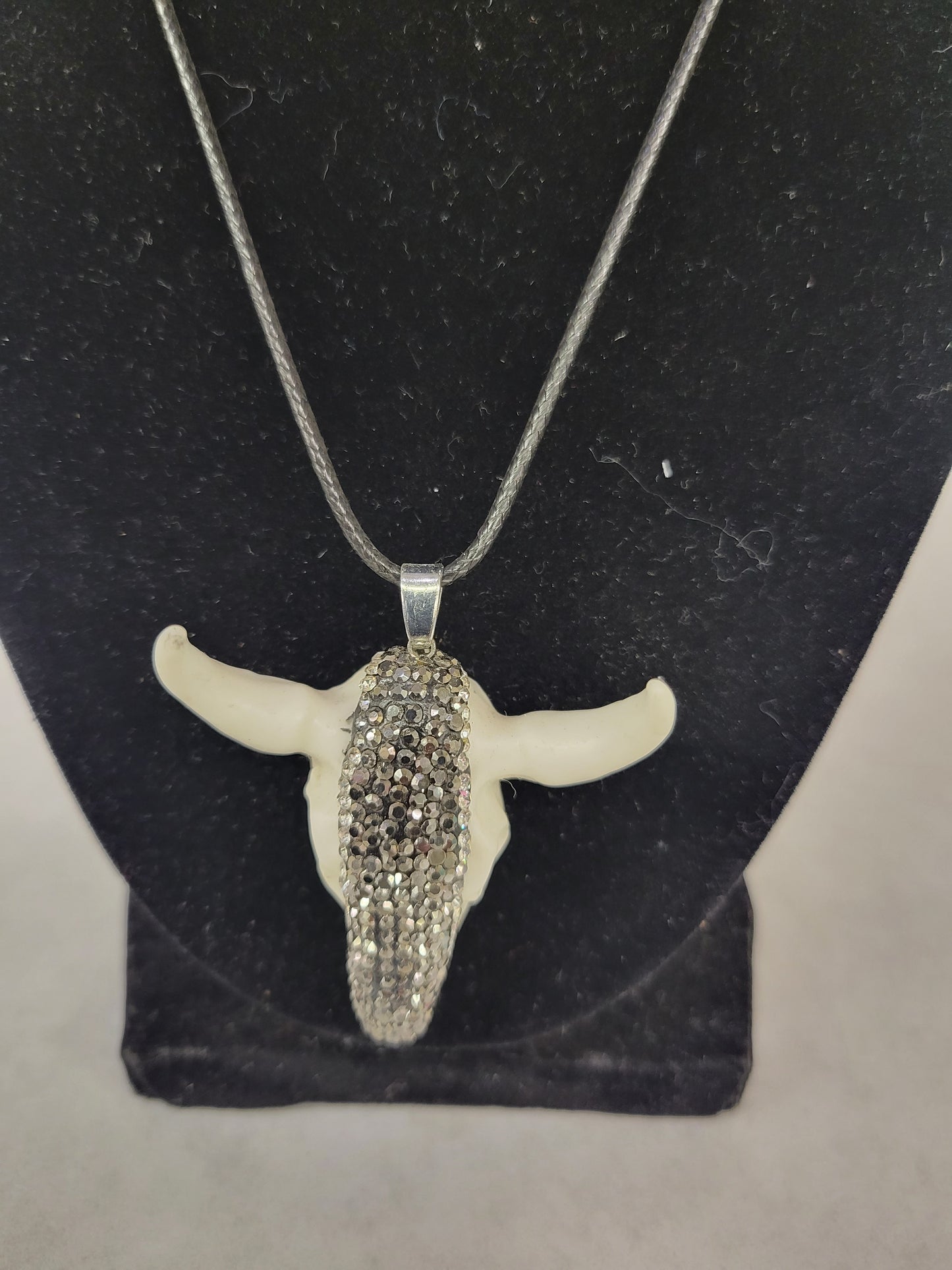 Rhinestones Accented Longhorn Skull Necklace