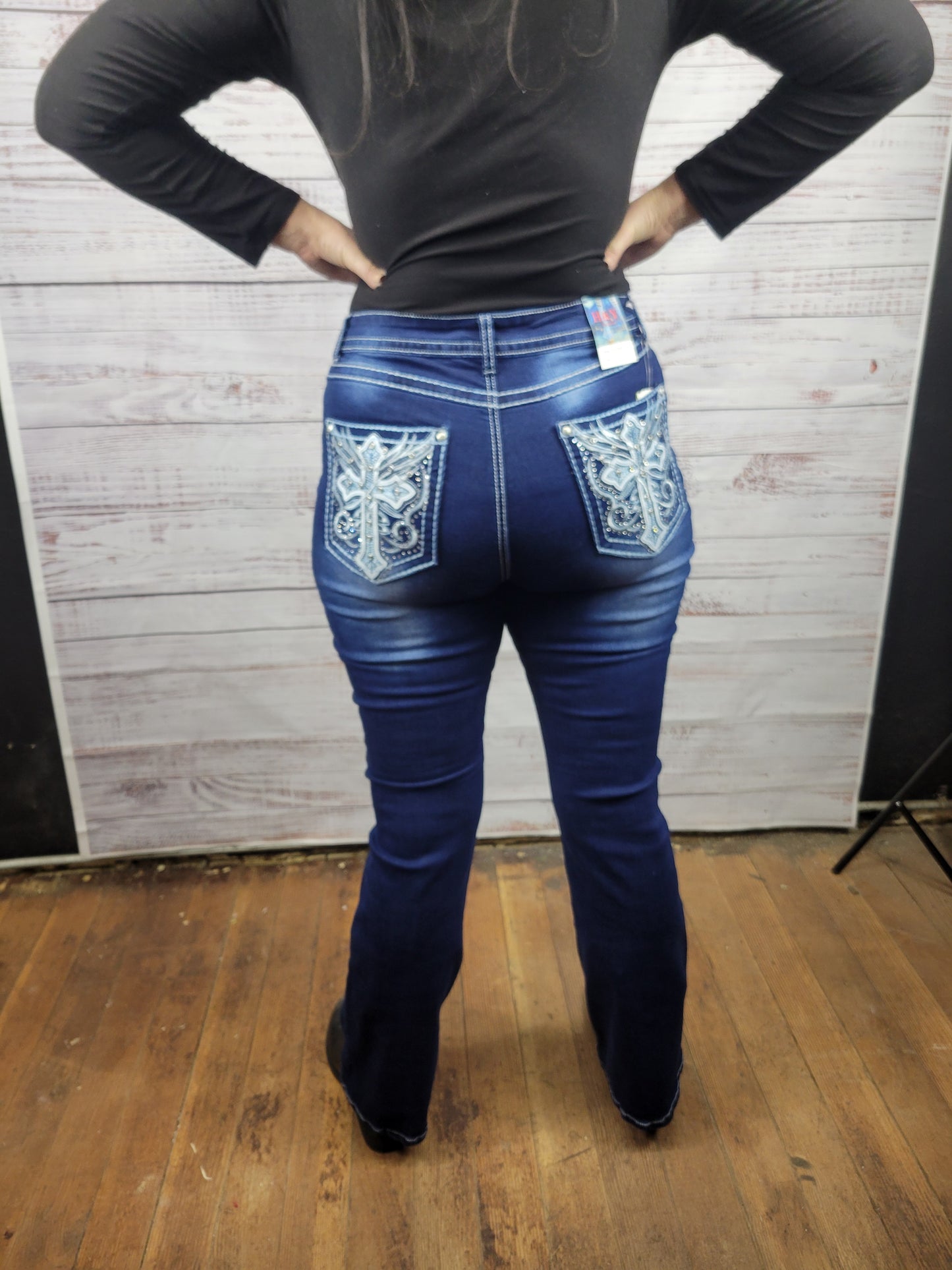 H Y Jeans With Cross & Wings Embellished Back Pocket