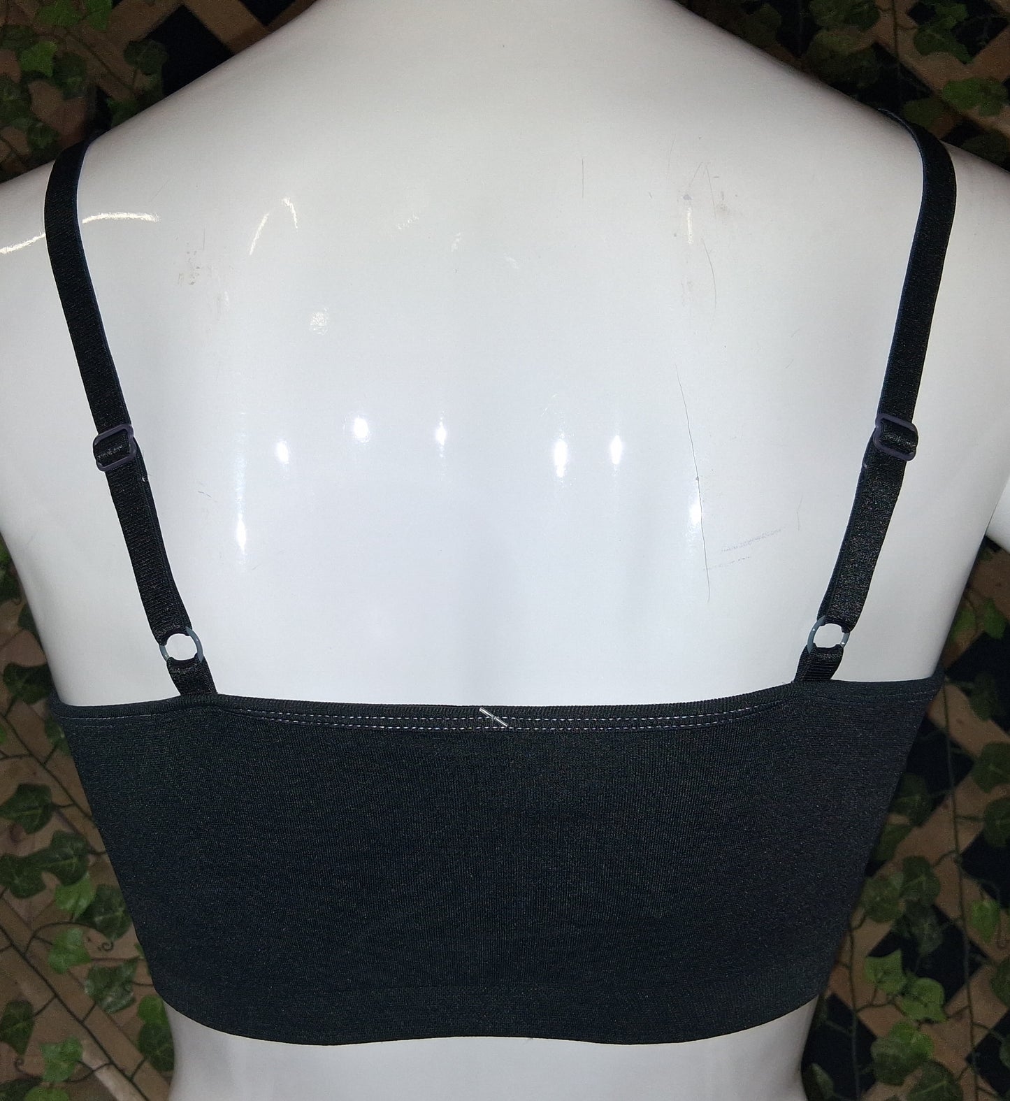 Criss-Cross Sports Bra