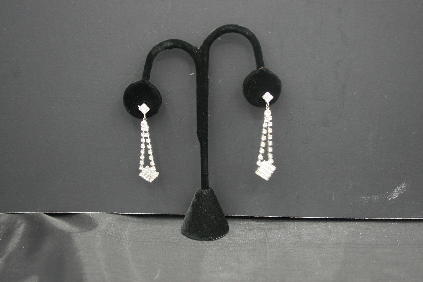 Geometrical Rhinestone Tapered Earrings