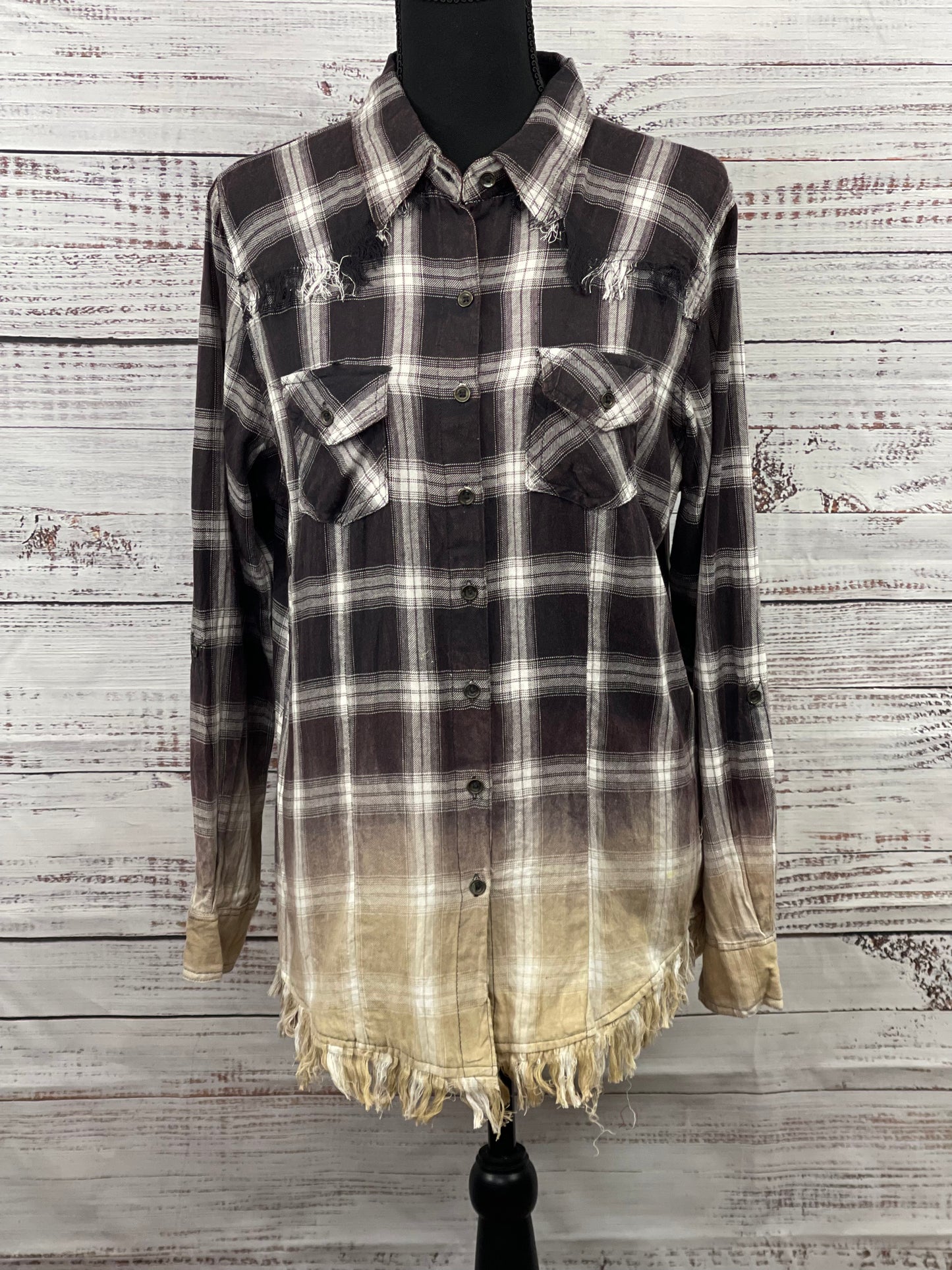 Black and White Flannel Long Sleeve