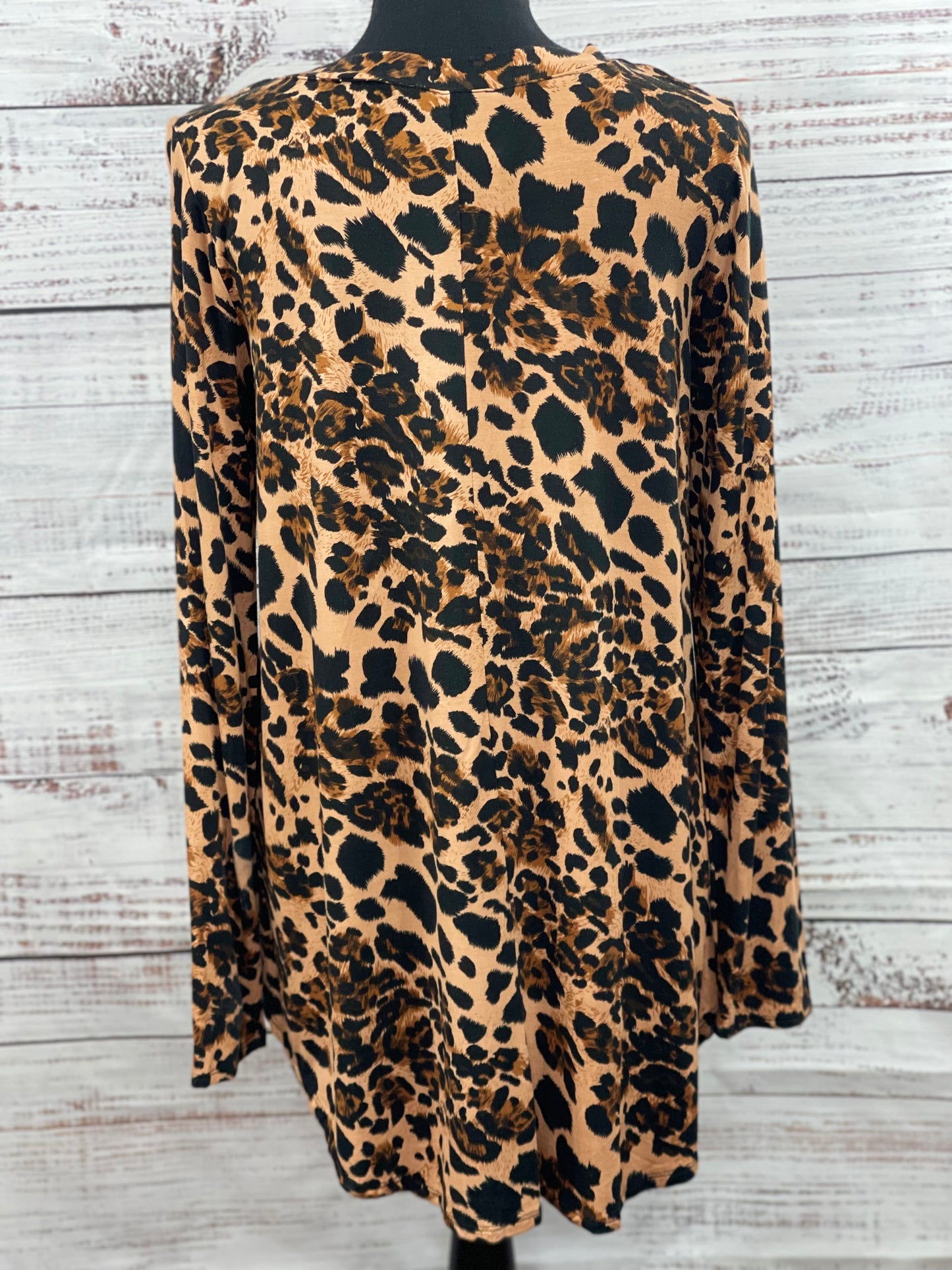 Long Sleeve Leopard Print V-neck